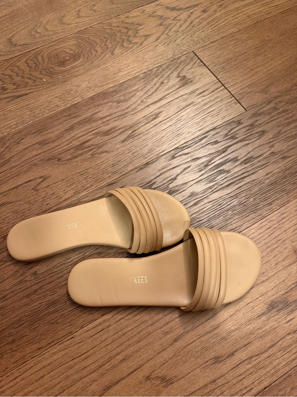 TKEES Women's Serena Sandal in 8 - Pout